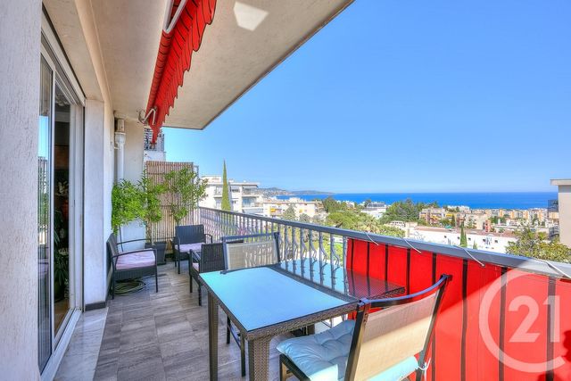 Afficher la photo en grand Appartement F4 à vendre - 4 pièces - 85.0 m2 - NICE - 06 - PROVENCE-ALPES-COTE-D-AZUR - Century 21 Cbs Immobilier