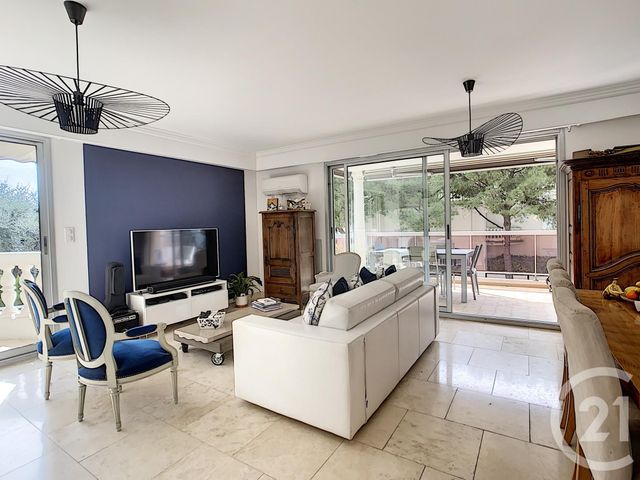 Appartement F4 à vendre - 4 pièces - 97.0 m2 - CAGNES SUR MER - 06 - PROVENCE-ALPES-COTE-D-AZUR - Century 21 Cbs Immobilier Appartement F4 à vendre - 4 pièces - 97.0 m2 - CAGNES SUR MER - 06 - PROVENCE-ALPES-COTE-D-AZUR - Century 21 Cbs Immobilier