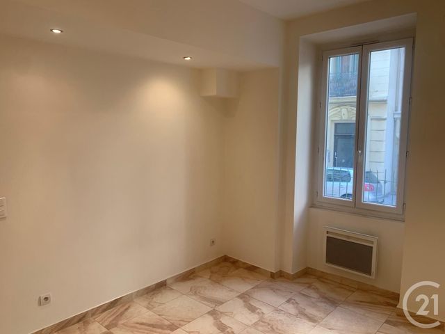 Appartement F2 à louer - 2 pièces - 52.0 m2 - NICE - 06 - PROVENCE-ALPES-COTE-D-AZUR - Century 21 Cbs Immobilier Appartement F2 à louer - 2 pièces - 52.0 m2 - NICE - 06 - PROVENCE-ALPES-COTE-D-AZUR - Century 21 Cbs Immobilier