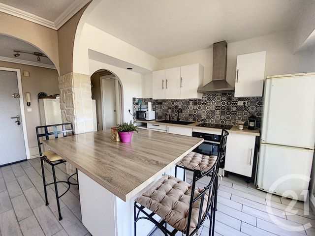 Afficher la photo en grand Appartement F2 à vendre - 2 pièces - 53.4 m2 - NICE - 06 - PROVENCE-ALPES-COTE-D-AZUR - Century 21 Cbs Immobilier
