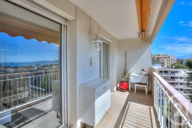 Afficher la photo en grand appartement à vendre - 3 pièces - 71.0 m2 - NICE - 06 - PROVENCE-ALPES-COTE-D-AZUR - Century 21 Cbs Immobilier