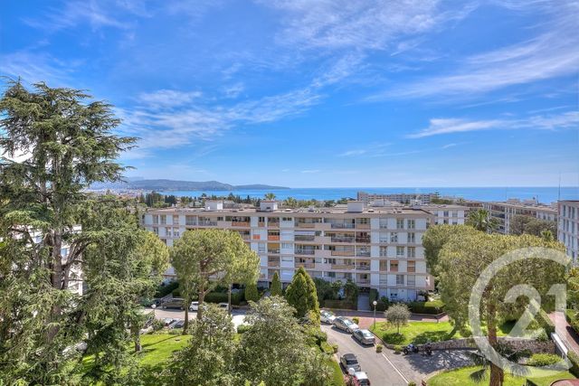 Afficher la photo en grand appartement à vendre - 3 pièces - 71.0 m2 - NICE - 06 - PROVENCE-ALPES-COTE-D-AZUR - Century 21 Cbs Immobilier