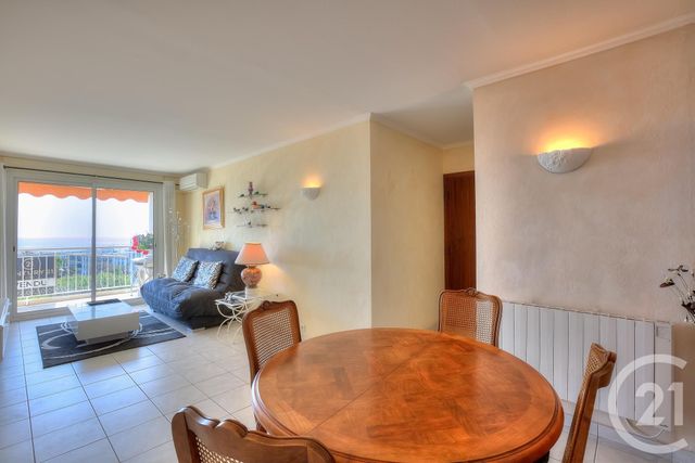 Afficher la photo en grand appartement à vendre - 3 pièces - 71.0 m2 - NICE - 06 - PROVENCE-ALPES-COTE-D-AZUR - Century 21 Cbs Immobilier