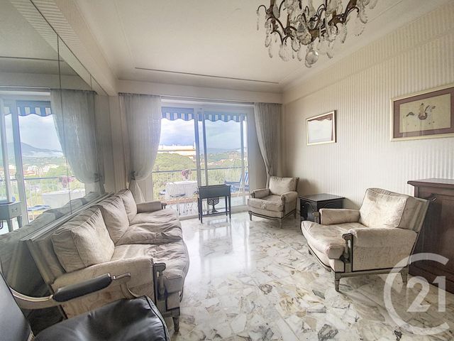 Appartement F3 à vendre - 3 pièces - 82.0 m2 - CAGNES SUR MER - 06 - PROVENCE-ALPES-COTE-D-AZUR - Century 21 Cbs Immobilier Appartement F3 à vendre - 3 pièces - 82.0 m2 - CAGNES SUR MER - 06 - PROVENCE-ALPES-COTE-D-AZUR - Century 21 Cbs Immobilier