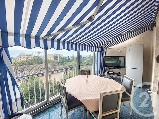 Appartement F3 à vendre - 3 pièces - 82.0 m2 - CAGNES SUR MER - 06 - PROVENCE-ALPES-COTE-D-AZUR - Century 21 Cbs Immobilier Appartement F3 à vendre - 3 pièces - 82.0 m2 - CAGNES SUR MER - 06 - PROVENCE-ALPES-COTE-D-AZUR - Century 21 Cbs Immobilier