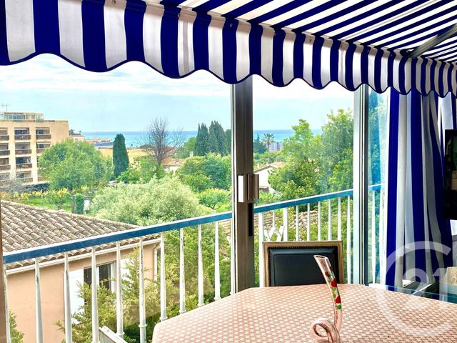 Appartement F3 à vendre - 3 pièces - 82.0 m2 - CAGNES SUR MER - 06 - PROVENCE-ALPES-COTE-D-AZUR - Century 21 Cbs Immobilier Appartement F3 à vendre - 3 pièces - 82.0 m2 - CAGNES SUR MER - 06 - PROVENCE-ALPES-COTE-D-AZUR - Century 21 Cbs Immobilier