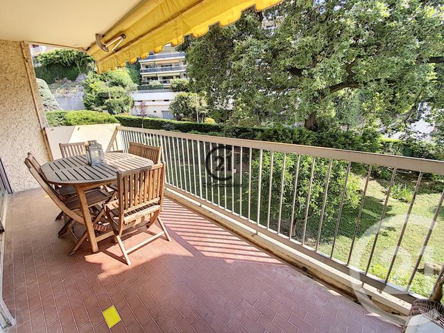 Appartement F2 à vendre - 2 pièces - 45.0 m2 - NICE - 06 - PROVENCE-ALPES-COTE-D-AZUR - Century 21 Cbs Immobilier Appartement F2 à vendre - 2 pièces - 45.0 m2 - NICE - 06 - PROVENCE-ALPES-COTE-D-AZUR - Century 21 Cbs Immobilier