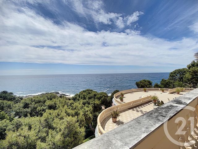 Appartement F3 à vendre - 3 pièces - 90.0 m2 - ROQUEBRUNE CAP MARTIN - 06 - PROVENCE-ALPES-COTE-D-AZUR - Century 21 Cbs Immobilier Appartement F3 à vendre - 3 pièces - 90.0 m2 - ROQUEBRUNE CAP MARTIN - 06 - PROVENCE-ALPES-COTE-D-AZUR - Century 21 Cbs Immobilier