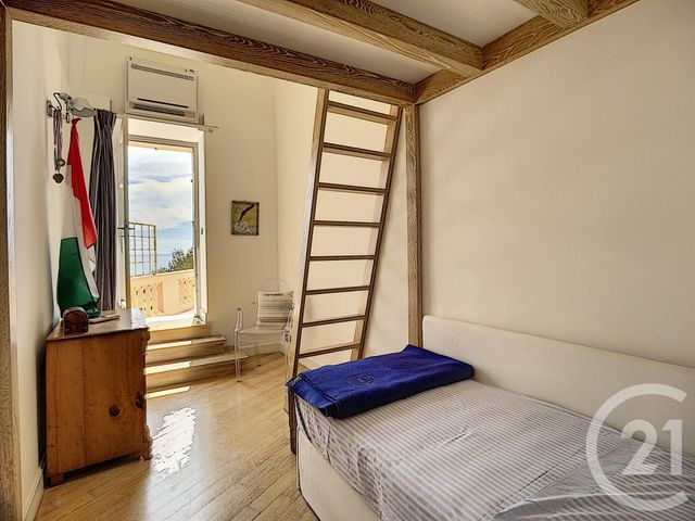Appartement F3 à vendre - 3 pièces - 90.0 m2 - ROQUEBRUNE CAP MARTIN - 06 - PROVENCE-ALPES-COTE-D-AZUR - Century 21 Cbs Immobilier Appartement F3 à vendre - 3 pièces - 90.0 m2 - ROQUEBRUNE CAP MARTIN - 06 - PROVENCE-ALPES-COTE-D-AZUR - Century 21 Cbs Immobilier