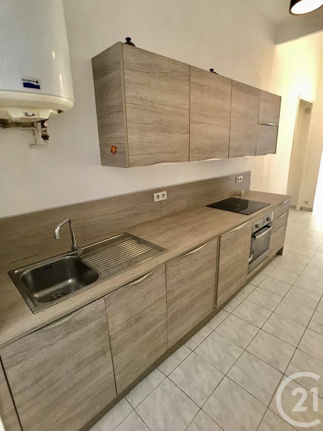Afficher la photo en grand Appartement F2 à vendre - 2 pièces - 54.8 m2 - NICE - 06 - PROVENCE-ALPES-COTE-D-AZUR - Century 21 Cbs Immobilier