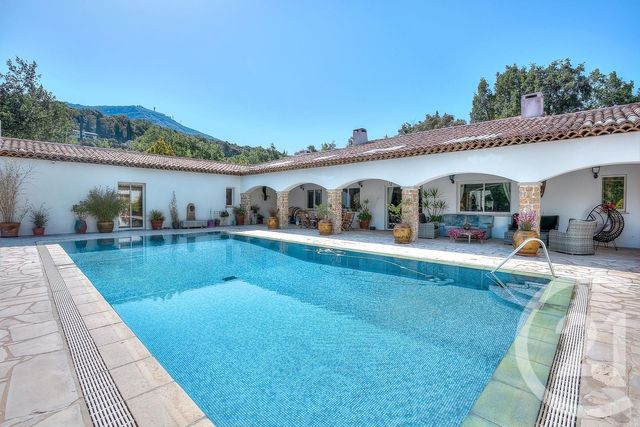 Afficher la photo en grand maison à vendre - 7 pièces - 281.08 m2 - PEILLE - 06 - PROVENCE-ALPES-COTE-D-AZUR - Century 21 Cbs Immobilier