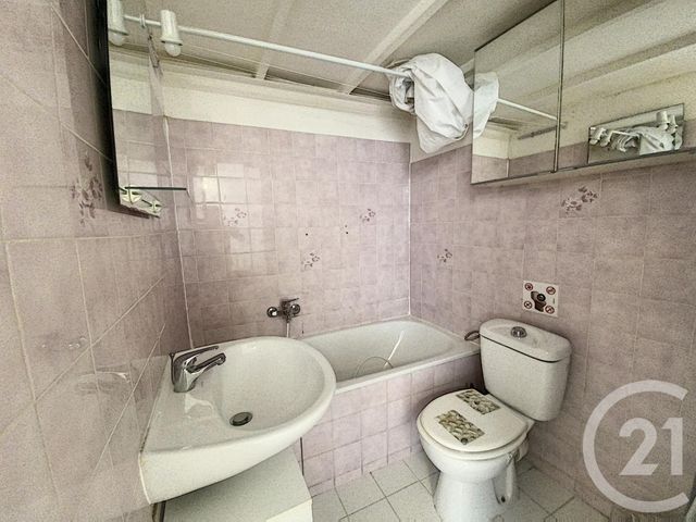 Afficher la photo en grand Appartement F1 à vendre - 1 pièce - 16.45 m2 - NICE - 06 - PROVENCE-ALPES-COTE-D-AZUR - Century 21 Cbs Immobilier