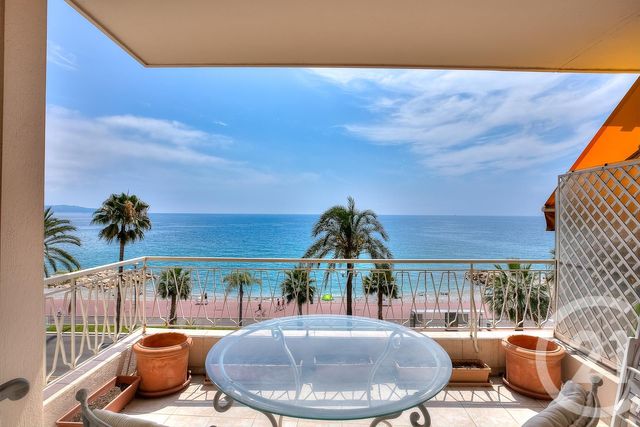 Afficher la photo en grand Appartement F3 à vendre - 3 pièces - 75.49 m2 - NICE - 06 - PROVENCE-ALPES-COTE-D-AZUR - Century 21 Cbs Immobilier