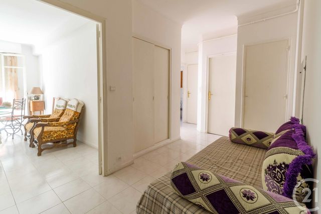 Afficher la photo en grand Appartement F2 à vendre - 2 pièces - 53.0 m2 - NICE - 06 - PROVENCE-ALPES-COTE-D-AZUR - Century 21 Cbs Immobilier