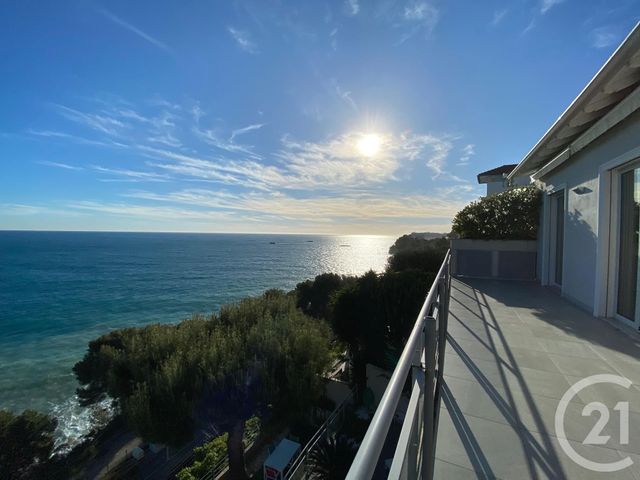 Appartement Duplex à vendre - 4 pièces - 147.0 m2 - ROQUEBRUNE CAP MARTIN - 06 - PROVENCE-ALPES-COTE-D-AZUR - Century 21 Cbs Immobilier