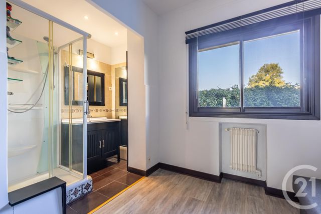 Appartement F3 à vendre - 3 pièces - 79.05 m2 - NICE - 06 - PROVENCE-ALPES-COTE-D-AZUR - Century 21 Cbs Immobilier