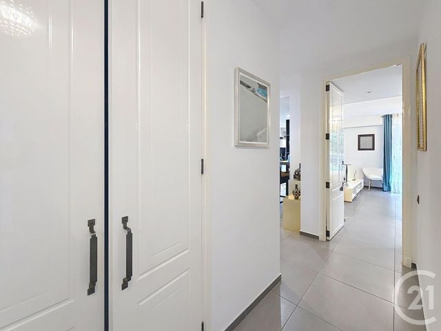 Appartement F4 à vendre - 4 pièces - 113.0 m2 - NICE - 06 - PROVENCE-ALPES-COTE-D-AZUR - Century 21 Cbs Immobilier