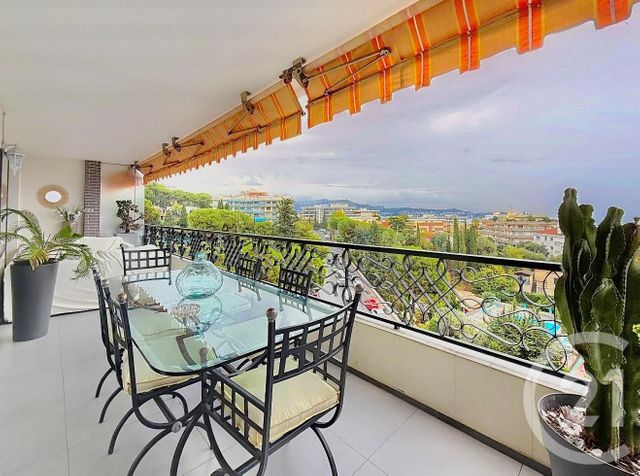 Appartement F4 à vendre - 4 pièces - 113.0 m2 - NICE - 06 - PROVENCE-ALPES-COTE-D-AZUR - Century 21 Cbs Immobilier