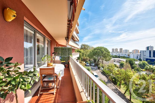 Appartement F4 à vendre - 4 pièces - 76.0 m2 - NICE - 06 - PROVENCE-ALPES-COTE-D-AZUR - Century 21 Cbs Immobilier