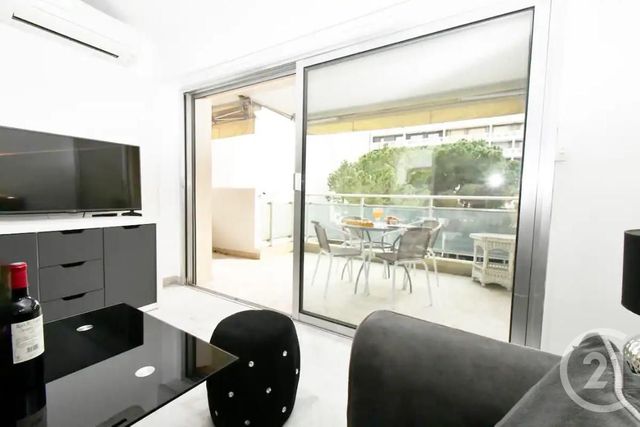 Appartement F1 à vendre - 1 pièce - 30.02 m2 - CANNES - 06 - PROVENCE-ALPES-COTE-D-AZUR - Century 21 Cbs Immobilier