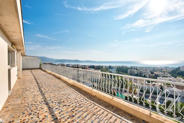 Appartement F3 à vendre - 3 pièces - 99.1 m2 - NICE - 06 - PROVENCE-ALPES-COTE-D-AZUR - Century 21 Cbs Immobilier