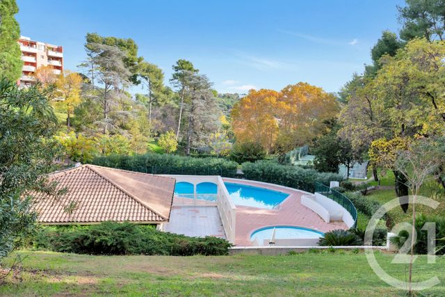 Appartement F2 à vendre - 2 pièces - 49.0 m2 - CANNES LA BOCCA - 06 - PROVENCE-ALPES-COTE-D-AZUR - Century 21 Cbs Immobilier