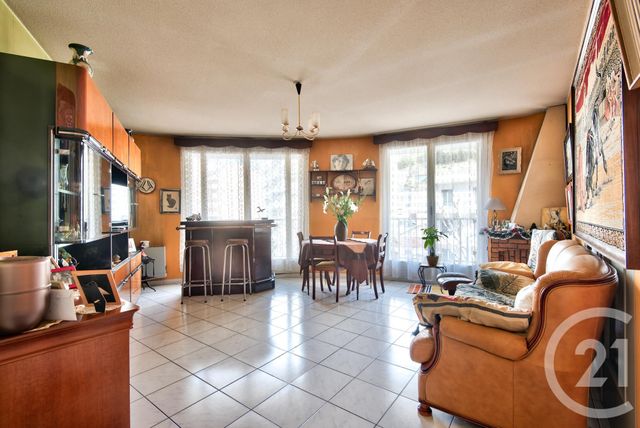 Appartement F3 à vendre - 3 pièces - 70.5 m2 - NICE - 06 - PROVENCE-ALPES-COTE-D-AZUR - Century 21 Cbs Immobilier