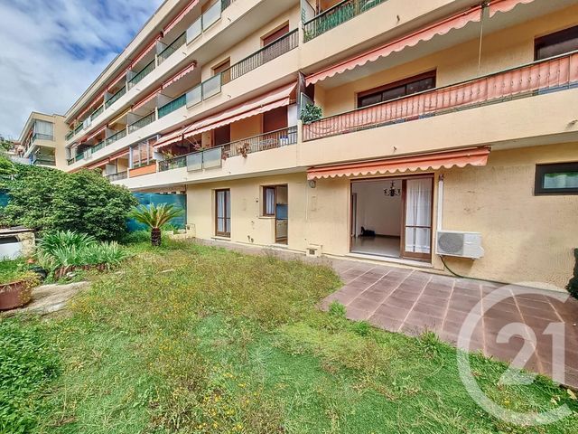 Appartement F2 à vendre - 2 pièces - 53.6 m2 - MANDELIEU LA NAPOULE - 06 - PROVENCE-ALPES-COTE-D-AZUR - Century 21 Cbs Immobilier