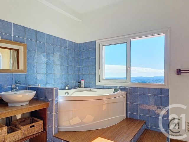 maison à vendre - 6 pièces - 175.0 m2 - ST JEANNET - 06 - PROVENCE-ALPES-COTE-D-AZUR - Century 21 Cbs Immobilier