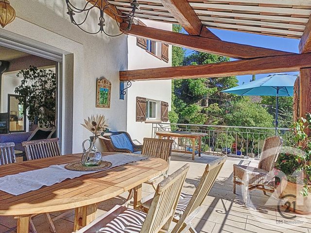 maison à vendre - 6 pièces - 175.0 m2 - ST JEANNET - 06 - PROVENCE-ALPES-COTE-D-AZUR - Century 21 Cbs Immobilier