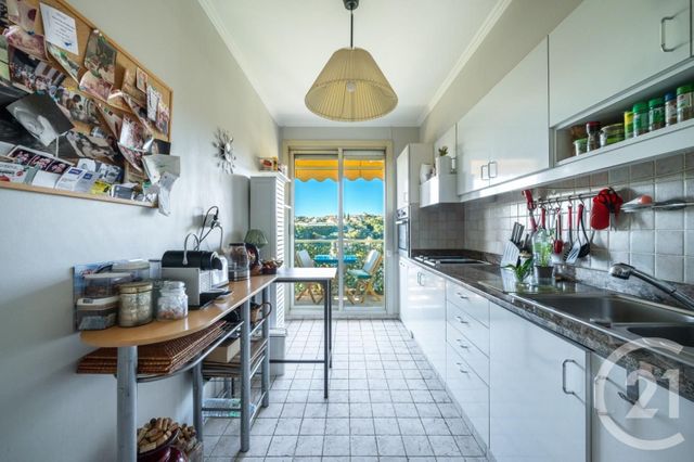 Appartement F2 à vendre - 2 pièces - 61.3 m2 - NICE - 06 - PROVENCE-ALPES-COTE-D-AZUR - Century 21 Cbs Immobilier