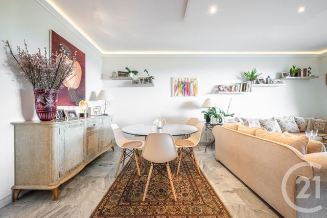 Appartement F2 à vendre - 2 pièces - 61.3 m2 - NICE - 06 - PROVENCE-ALPES-COTE-D-AZUR - Century 21 Cbs Immobilier