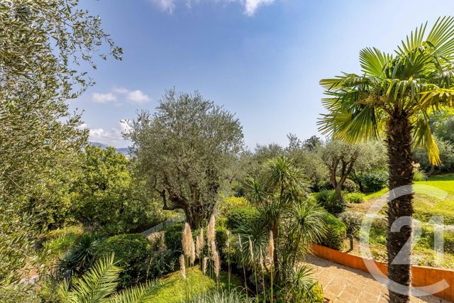 Appartement F2 à vendre - 2 pièces - 61.0 m2 - NICE - 06 - PROVENCE-ALPES-COTE-D-AZUR - Century 21 Cbs Immobilier