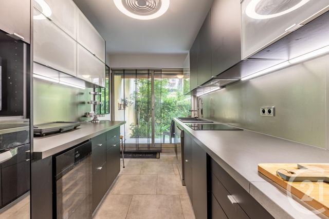 Appartement F2 à vendre - 2 pièces - 61.0 m2 - NICE - 06 - PROVENCE-ALPES-COTE-D-AZUR - Century 21 Cbs Immobilier