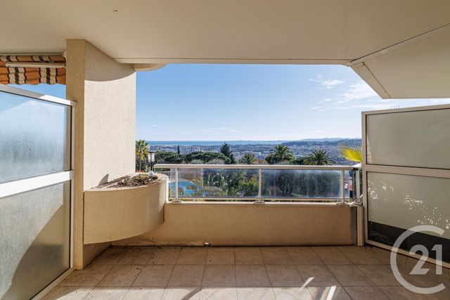 Appartement F2 à vendre - 2 pièces - 59.72 m2 - NICE - 06 - PROVENCE-ALPES-COTE-D-AZUR - Century 21 Cbs Immobilier