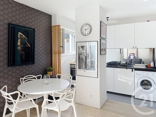 Afficher la photo en grand Appartement T1 à vendre - 1 pièce - 28.0 m2 - NICE - 06 - PROVENCE-ALPES-COTE-D-AZUR - Century 21 Cbs Immobilier