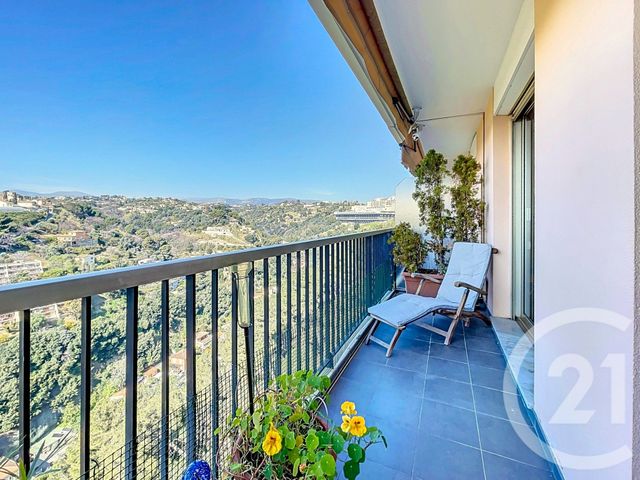 Afficher la photo en grand Appartement F4 à vendre - 4 pièces - 98.41 m2 - NICE - 06 - PROVENCE-ALPES-COTE-D-AZUR - Century 21 Cbs Immobilier