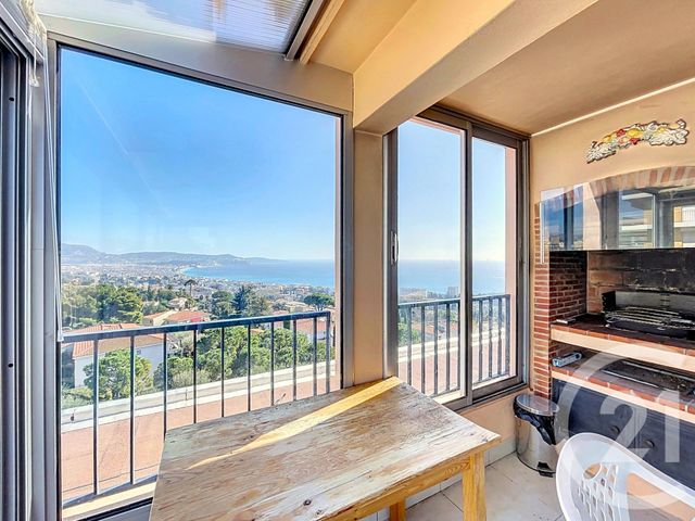 Afficher la photo en grand Appartement F4 à vendre - 4 pièces - 98.41 m2 - NICE - 06 - PROVENCE-ALPES-COTE-D-AZUR - Century 21 Cbs Immobilier