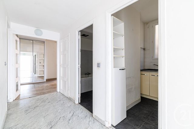 Appartement F2 à vendre - 2 pièces - 56.35 m2 - NICE - 06 - PROVENCE-ALPES-COTE-D-AZUR - Century 21 Cbs Immobilier