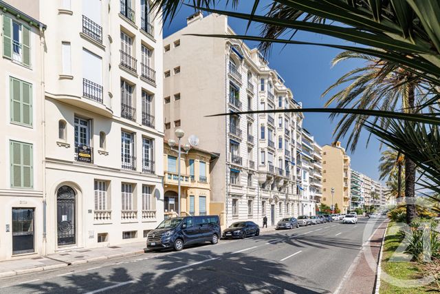 Appartement F2 à vendre - 2 pièces - 56.35 m2 - NICE - 06 - PROVENCE-ALPES-COTE-D-AZUR - Century 21 Cbs Immobilier
