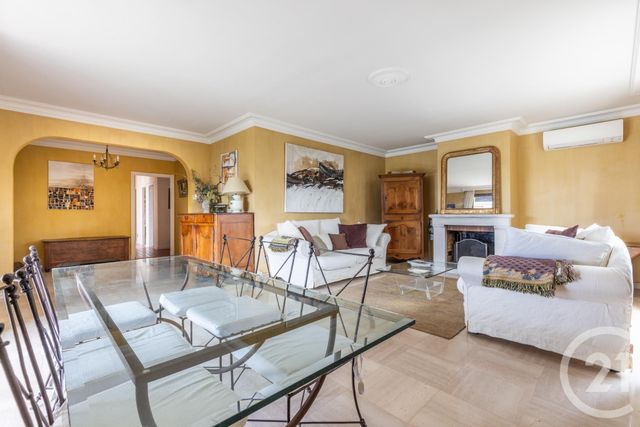 maison à vendre - 5 pièces - 137.75 m2 - VILLENEUVE LOUBET - 06 - PROVENCE-ALPES-COTE-D-AZUR - Century 21 Cbs Immobilier