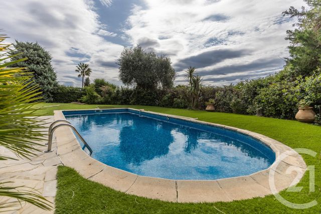 maison à vendre - 5 pièces - 137.75 m2 - VILLENEUVE LOUBET - 06 - PROVENCE-ALPES-COTE-D-AZUR - Century 21 Cbs Immobilier