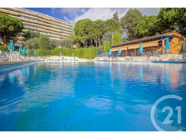 Appartement F2 à vendre - 2 pièces - 71.52 m2 - NICE - 06 - PROVENCE-ALPES-COTE-D-AZUR - Century 21 Cbs Immobilier
