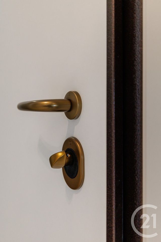 Appartement F2 à vendre - 2 pièces - 47.91 m2 - NICE - 06 - PROVENCE-ALPES-COTE-D-AZUR - Century 21 Cbs Immobilier