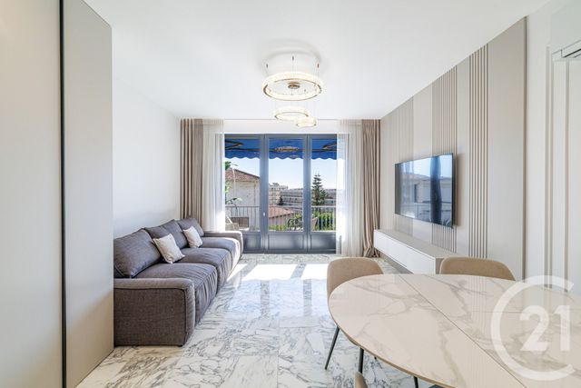 Appartement F2 à vendre - 2 pièces - 47.91 m2 - NICE - 06 - PROVENCE-ALPES-COTE-D-AZUR - Century 21 Cbs Immobilier