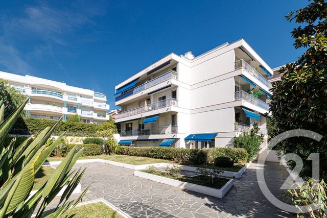 Appartement F2 à vendre - 2 pièces - 47.91 m2 - NICE - 06 - PROVENCE-ALPES-COTE-D-AZUR - Century 21 Cbs Immobilier