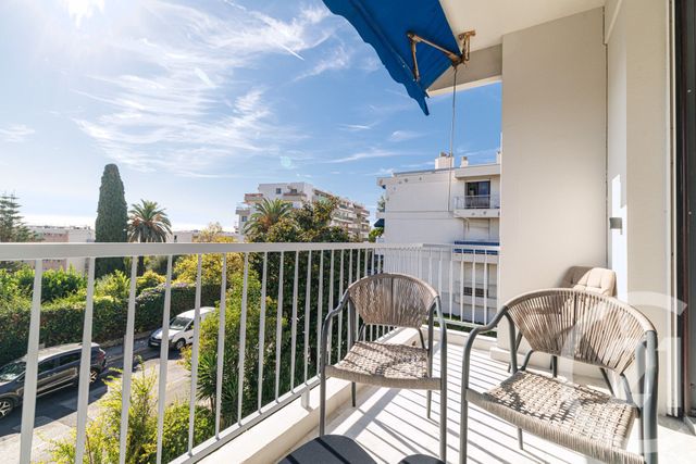 Appartement F2 à vendre - 2 pièces - 47.91 m2 - NICE - 06 - PROVENCE-ALPES-COTE-D-AZUR - Century 21 Cbs Immobilier