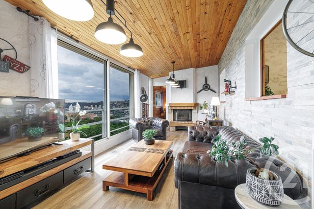 Afficher la photo en grand maison à vendre - 4 pièces - 95.0 m2 - NICE - 06 - PROVENCE-ALPES-COTE-D-AZUR - Century 21 Cbs Immobilier