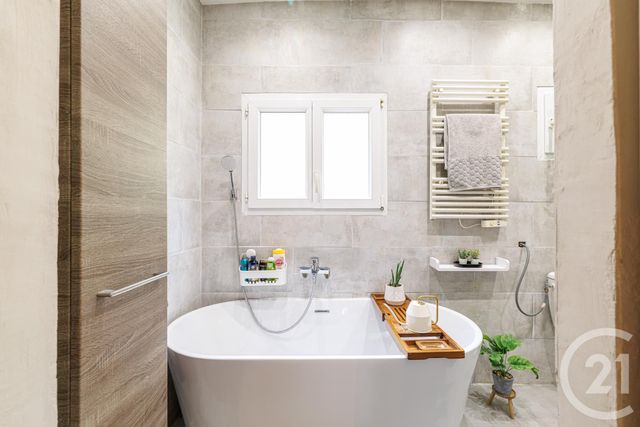 Afficher la photo en grand maison à vendre - 4 pièces - 95.0 m2 - NICE - 06 - PROVENCE-ALPES-COTE-D-AZUR - Century 21 Cbs Immobilier