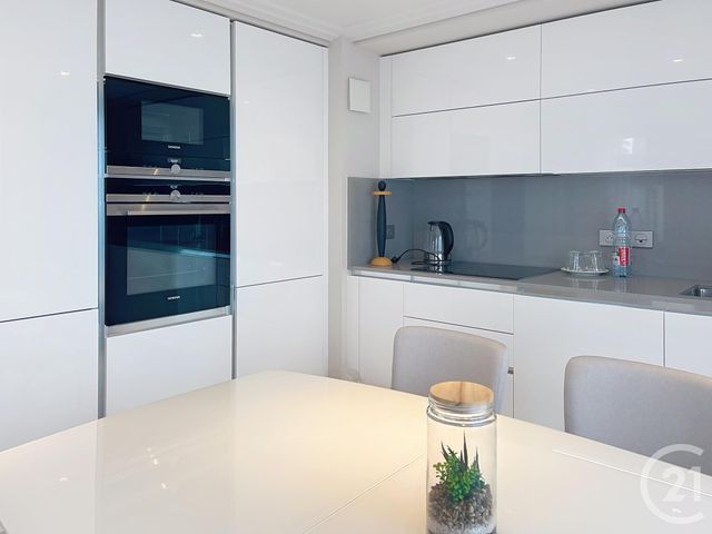 Appartement F4 à vendre - 4 pièces - 114.43 m2 - JUAN LES PINS - 06 - PROVENCE-ALPES-COTE-D-AZUR - Century 21 Cbs Immobilier